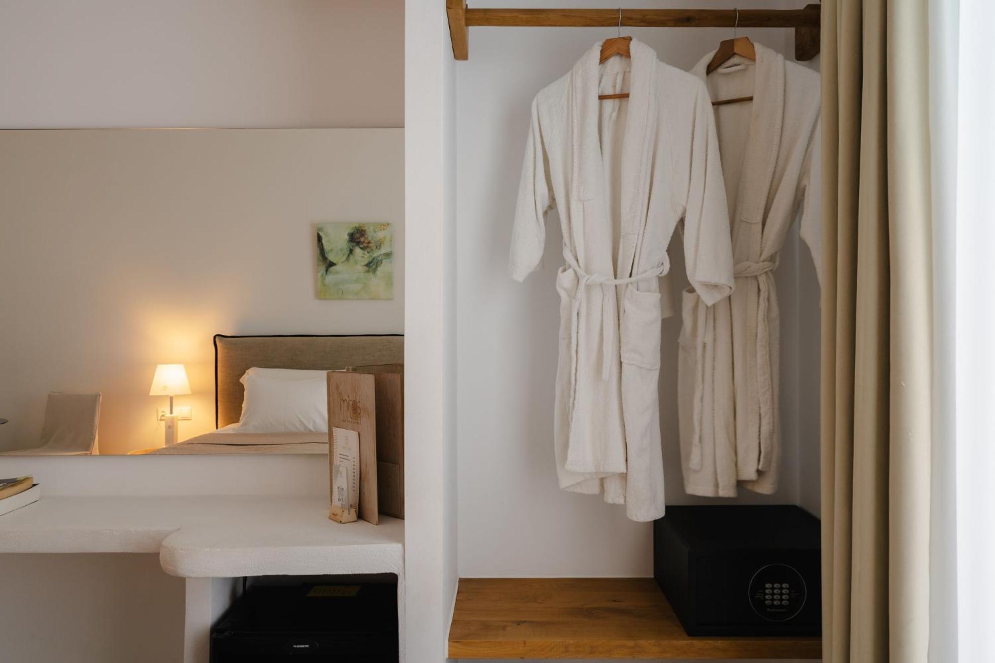 ไมทอส สวีท นาซอส Hotel อาโยส โพรโกปิออส ภายนอก รูปภาพ